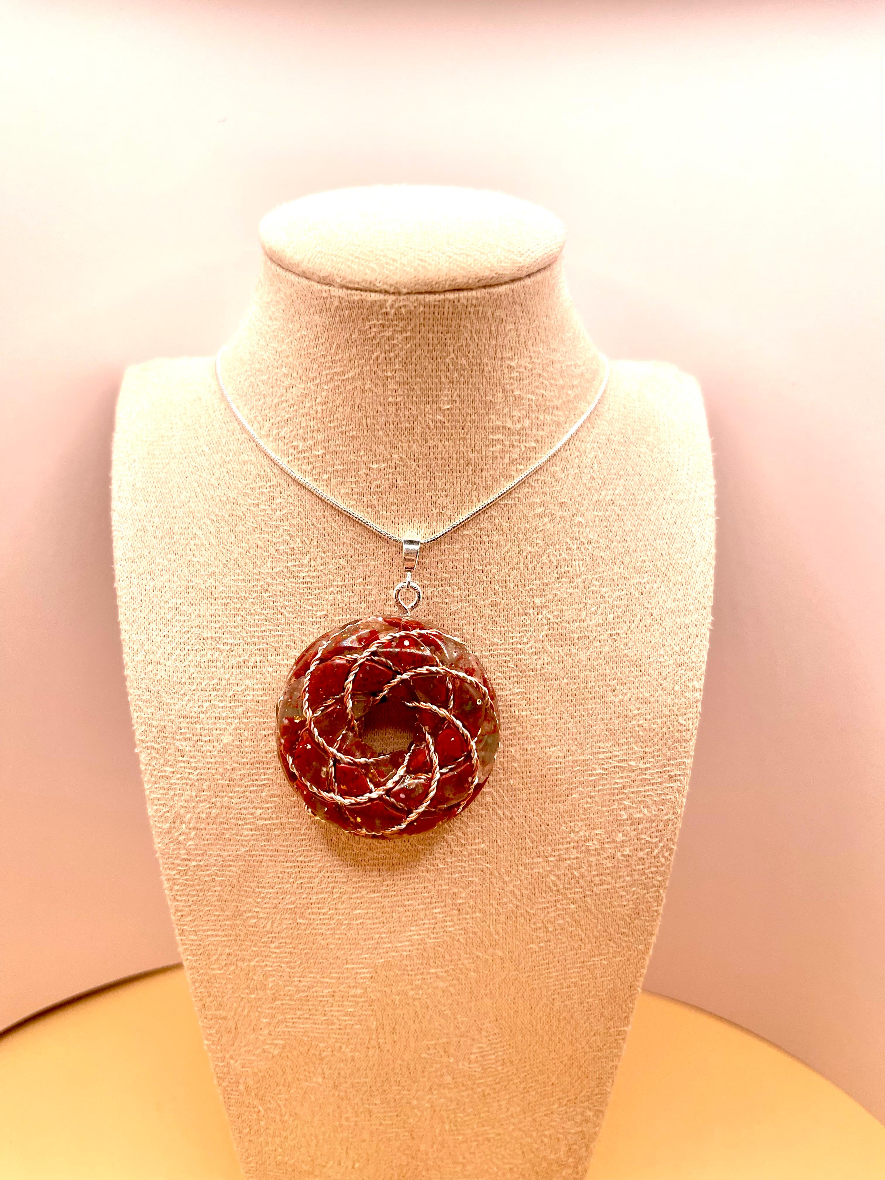 Pandantiv Toroidal „Rădăcina Prosperității” – Stabilitate, Abundență & Putere de Manifestare